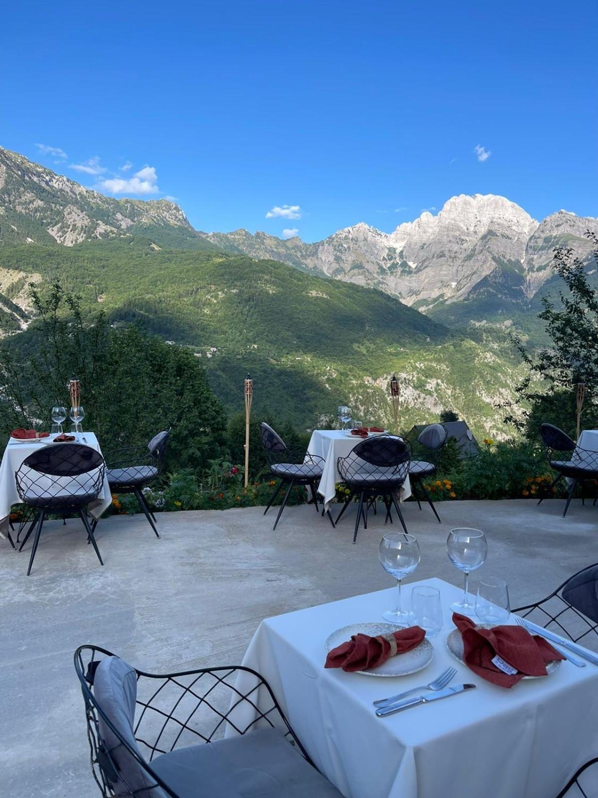 Vidis Chalet Boutique Hotel Тет Екстериор снимка