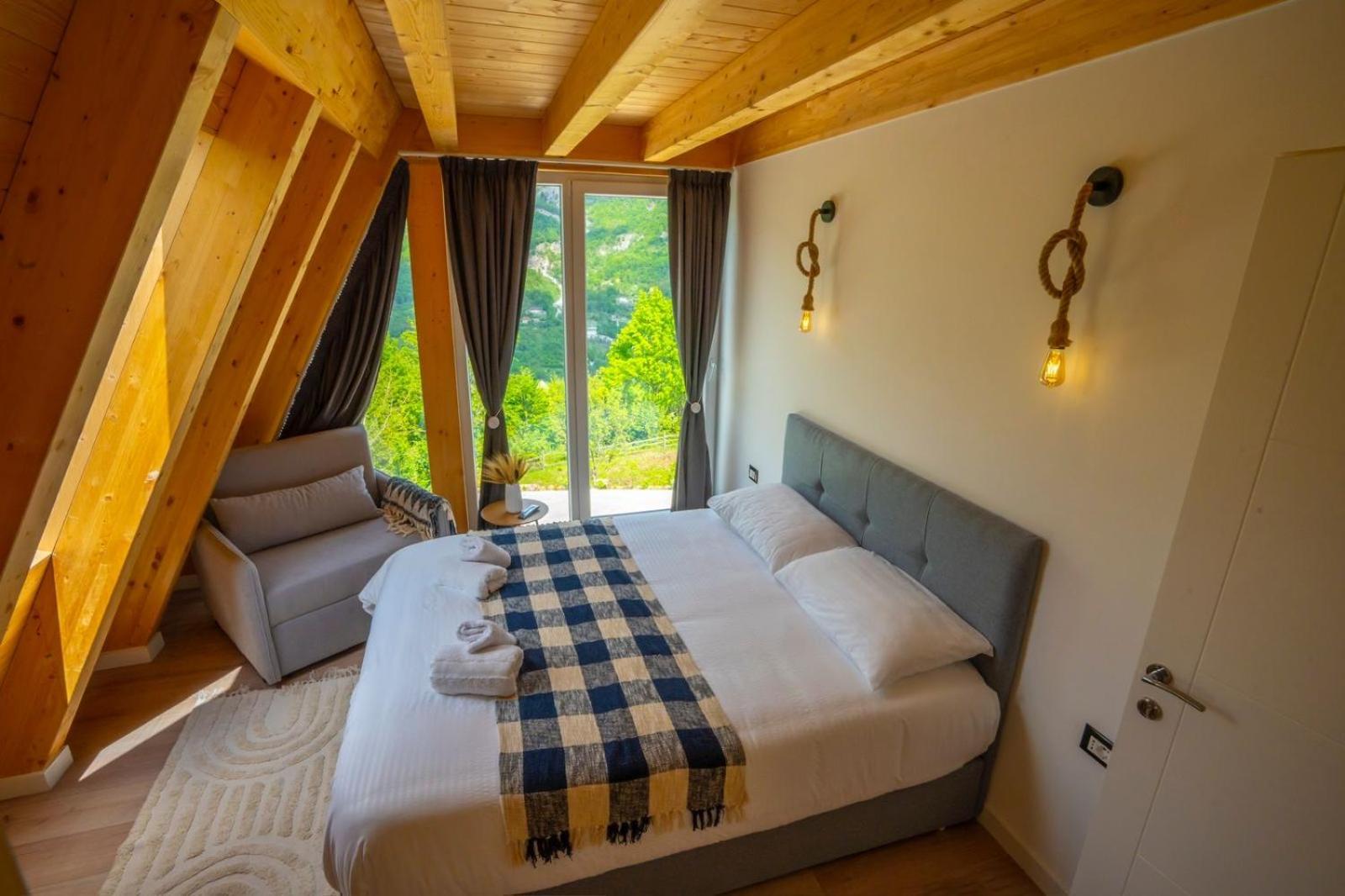 Vidis Chalet Boutique Hotel Тет Екстериор снимка