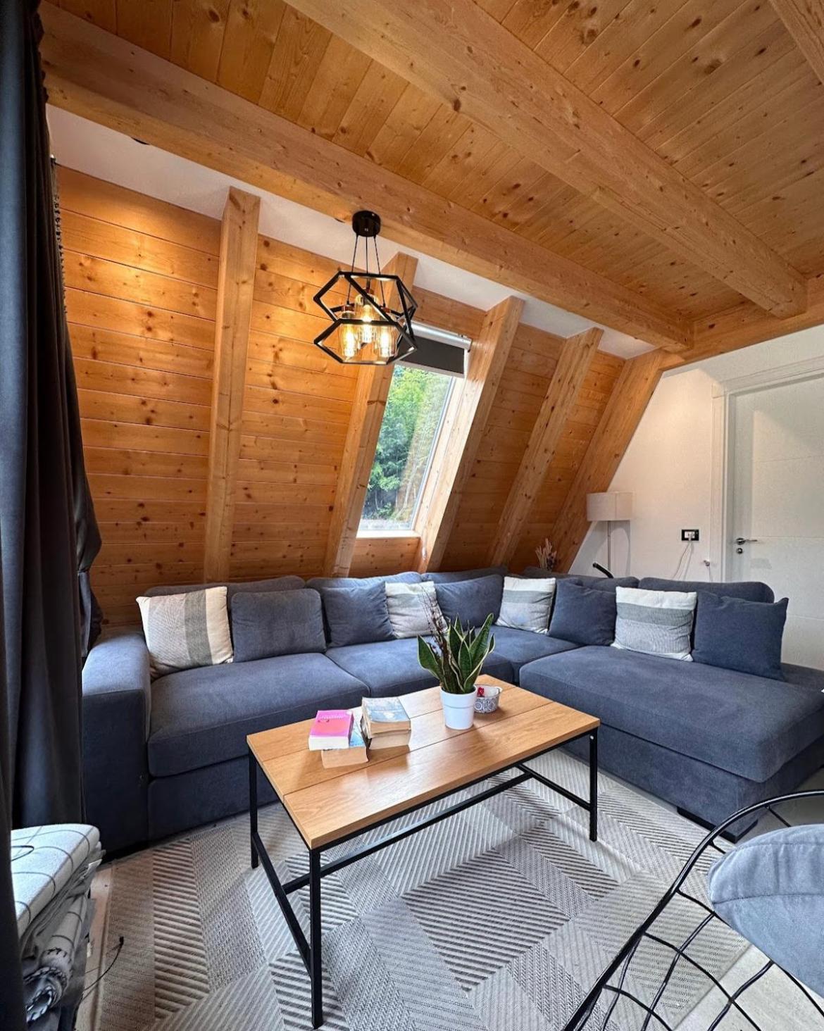 Vidis Chalet Boutique Hotel Тет Екстериор снимка