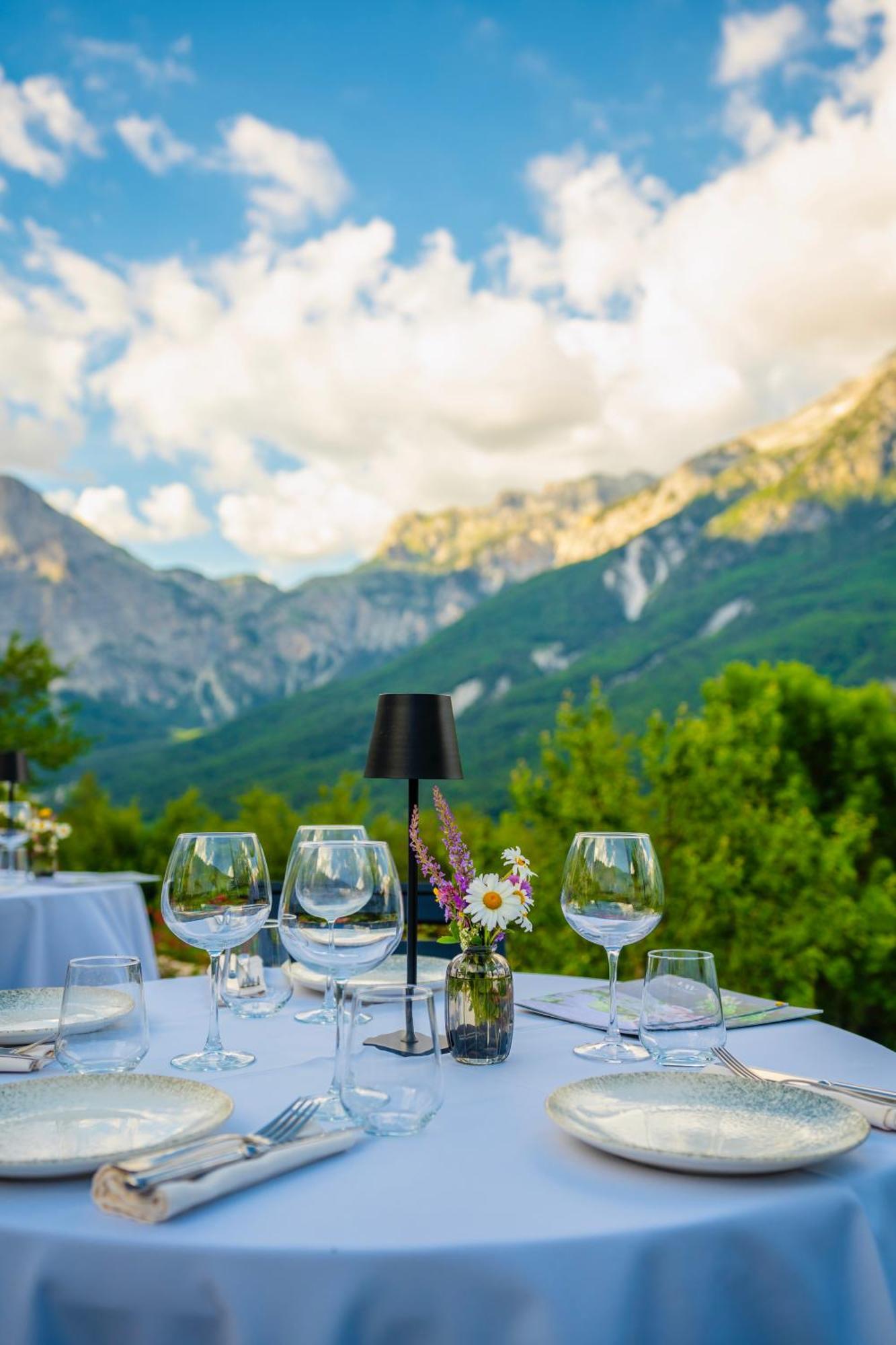 Vidis Chalet Boutique Hotel Тет Екстериор снимка