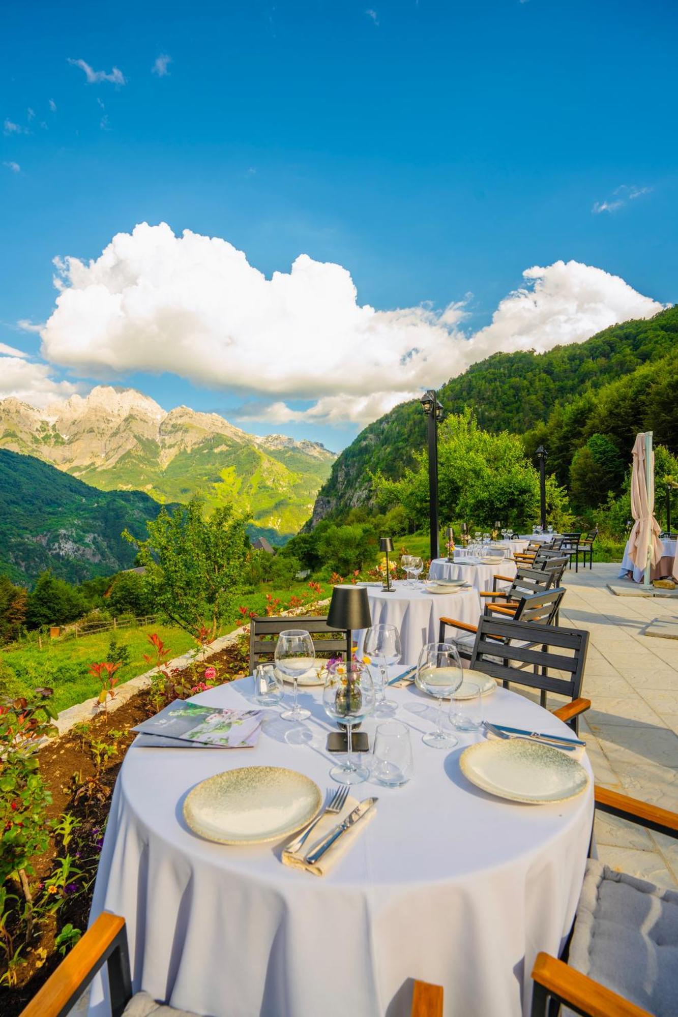 Vidis Chalet Boutique Hotel Тет Екстериор снимка