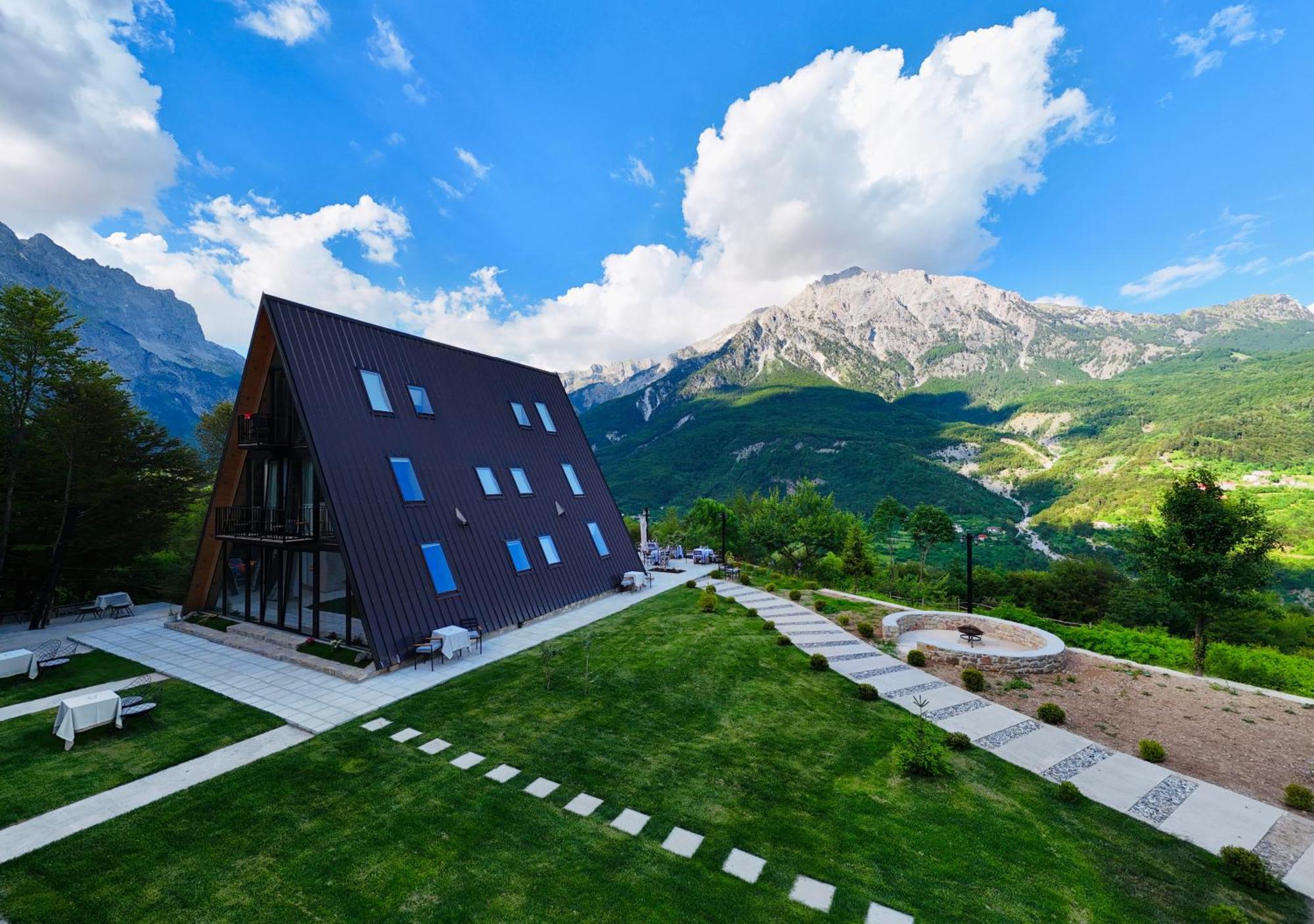 Vidis Chalet Boutique Hotel Тет Екстериор снимка