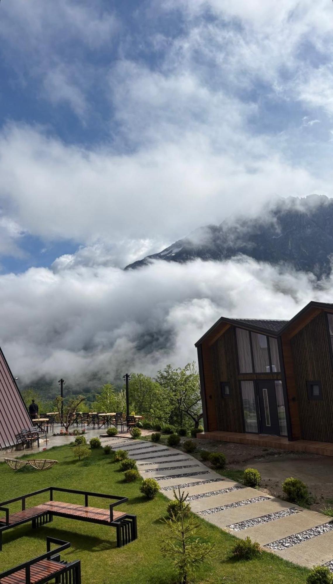 Vidis Chalet Boutique Hotel Тет Екстериор снимка